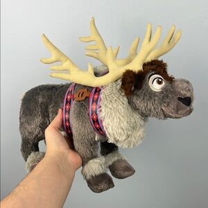 Disney Parks Sven Frozen stuffed plush reindeer Authentic parks souvenir
